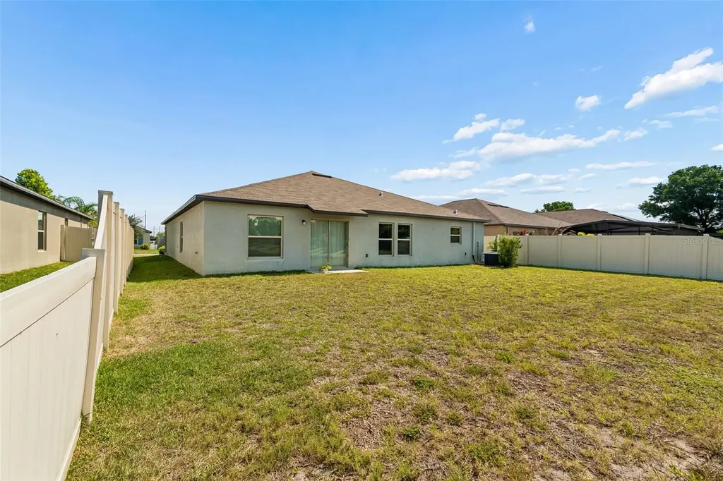 1565 Colding Drive Ruskin FL 33570