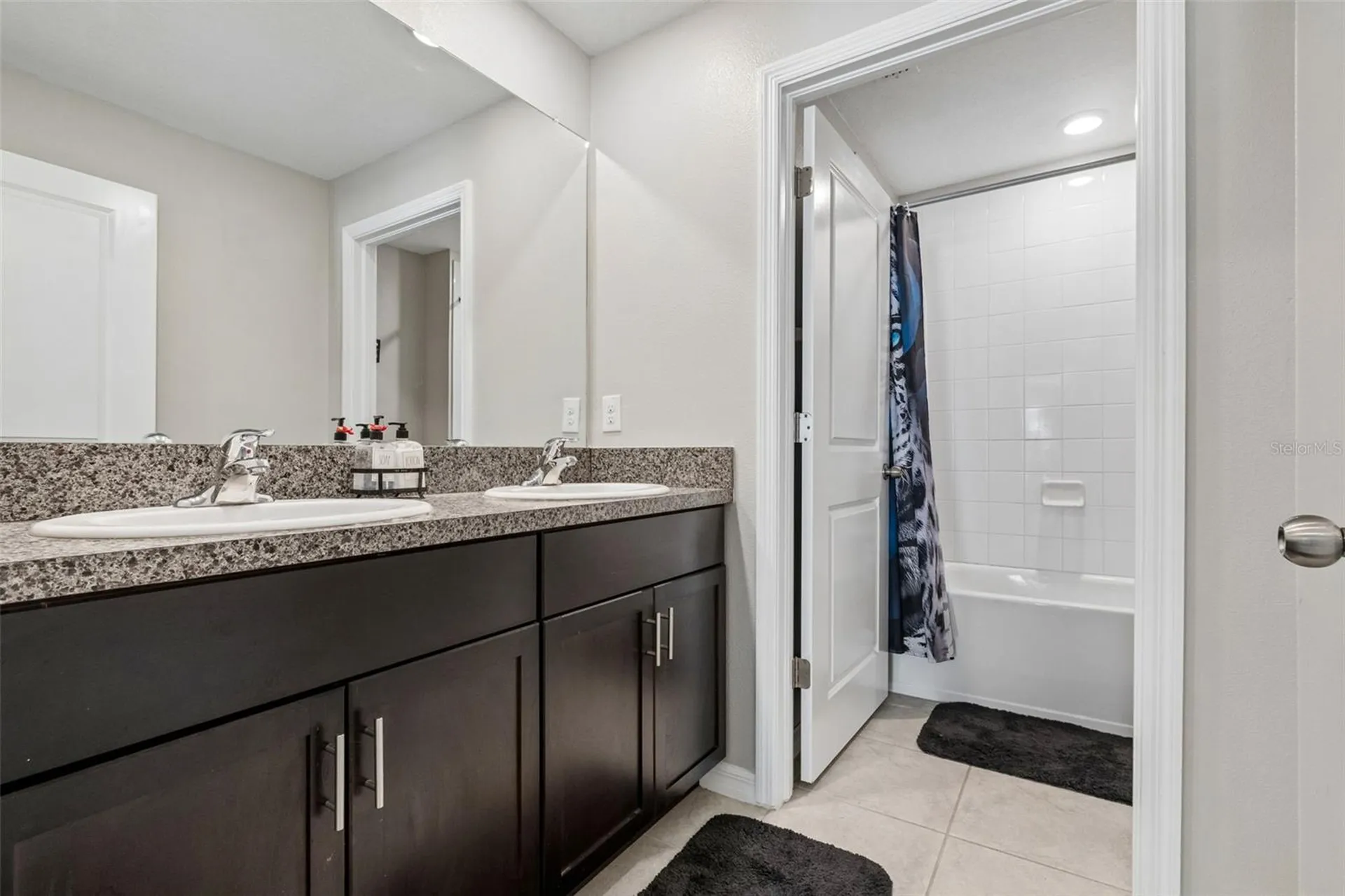 1565 Colding Drive Ruskin FL 33570
