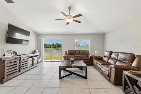 1565 Colding Drive Ruskin FL 33570