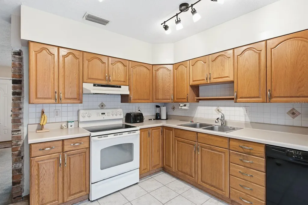 1456 S Prescott Avenue Clearwater FL 33756