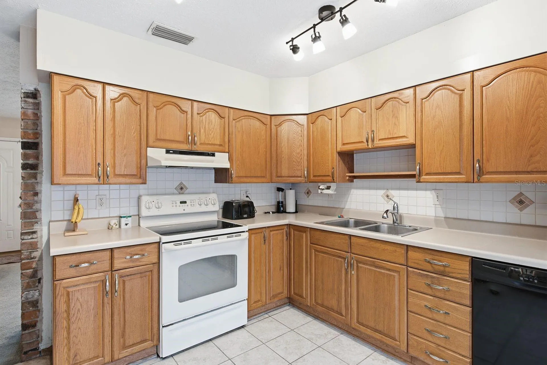 1456 S Prescott Avenue Clearwater FL 33756