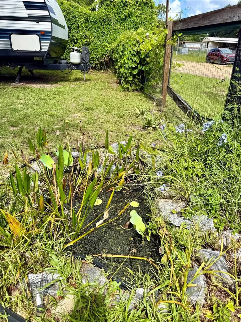 13030 NE 249 Court Fort Mc Coy FL 32134