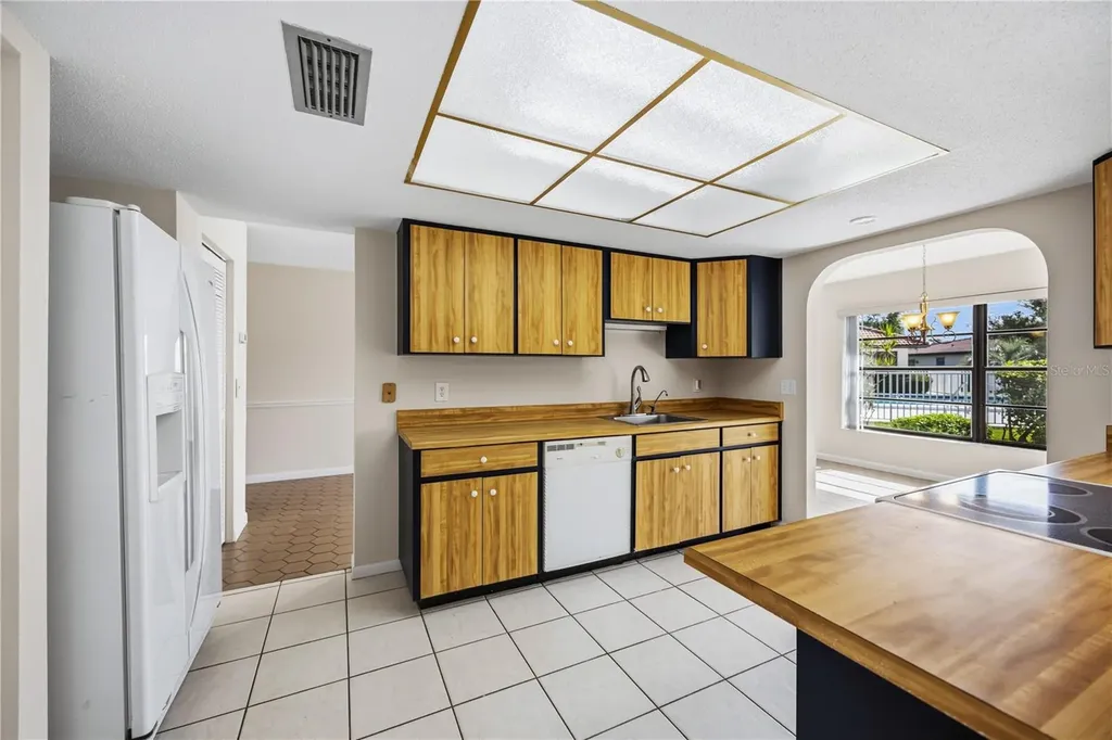 849 Senda Plata Venice FL 34293