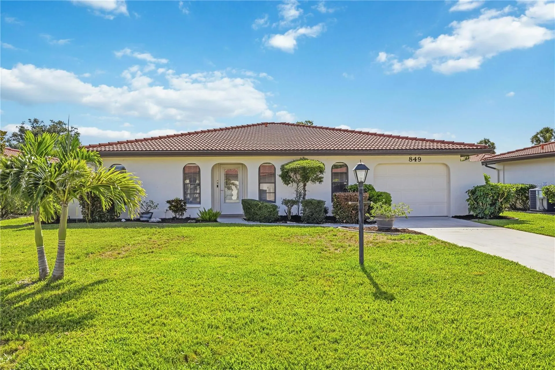 849 Senda Plata Venice FL 34293