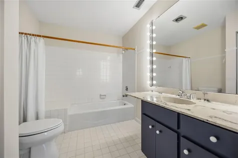 849 Senda Plata Venice FL 34293