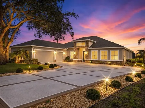 9215 Lake Cypress Loop Weeki Wachee FL 34613