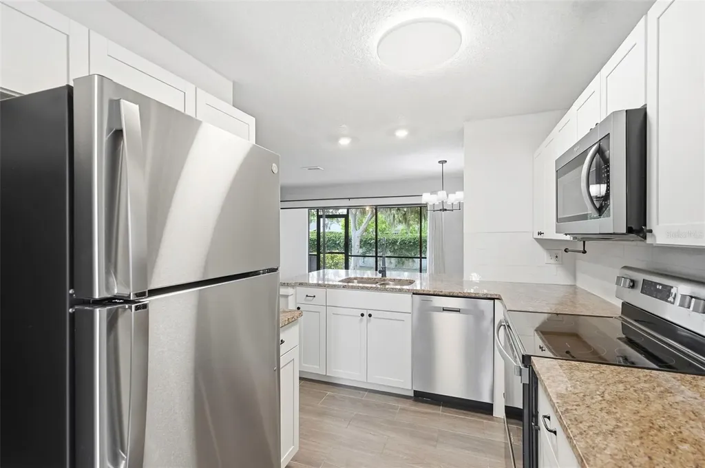 4253 Brentwood Park Circle Tampa FL 33624