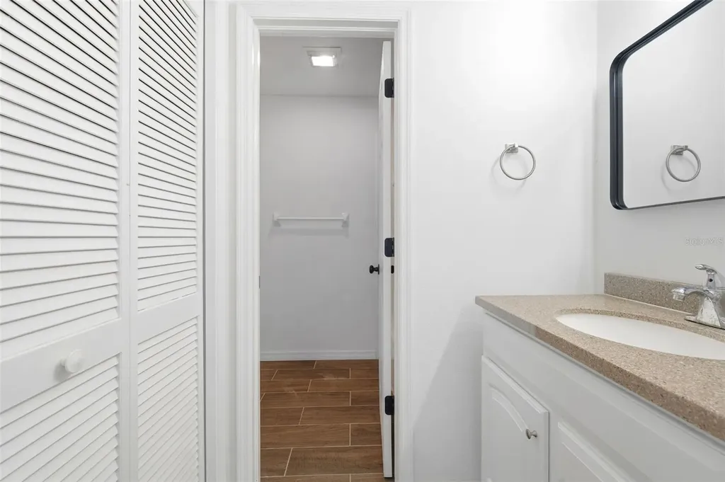 4253 Brentwood Park Circle Tampa FL 33624
