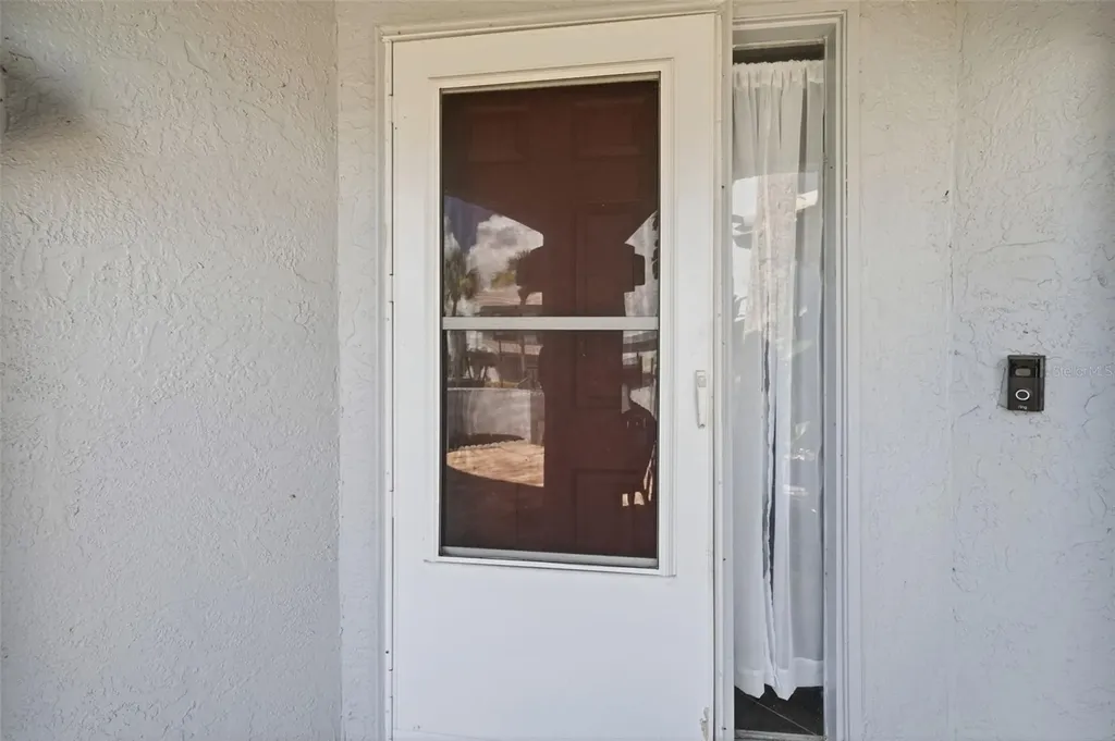4253 Brentwood Park Circle Tampa FL 33624