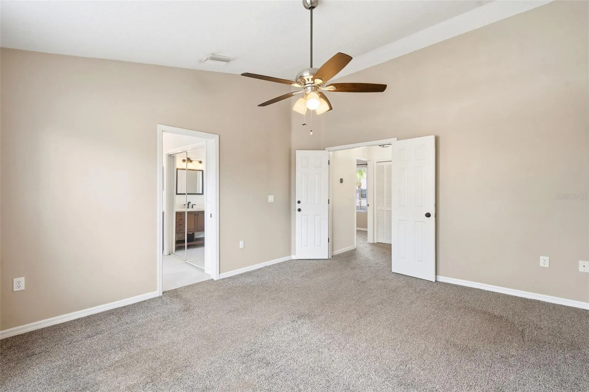 4253 Brentwood Park Circle Tampa FL 33624