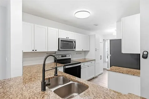 4253 Brentwood Park Circle Tampa FL 33624