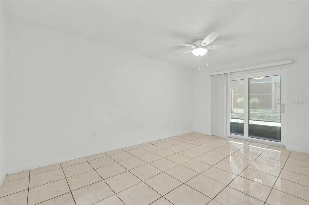 4805 Alt 19 Palm Harbor FL 34683