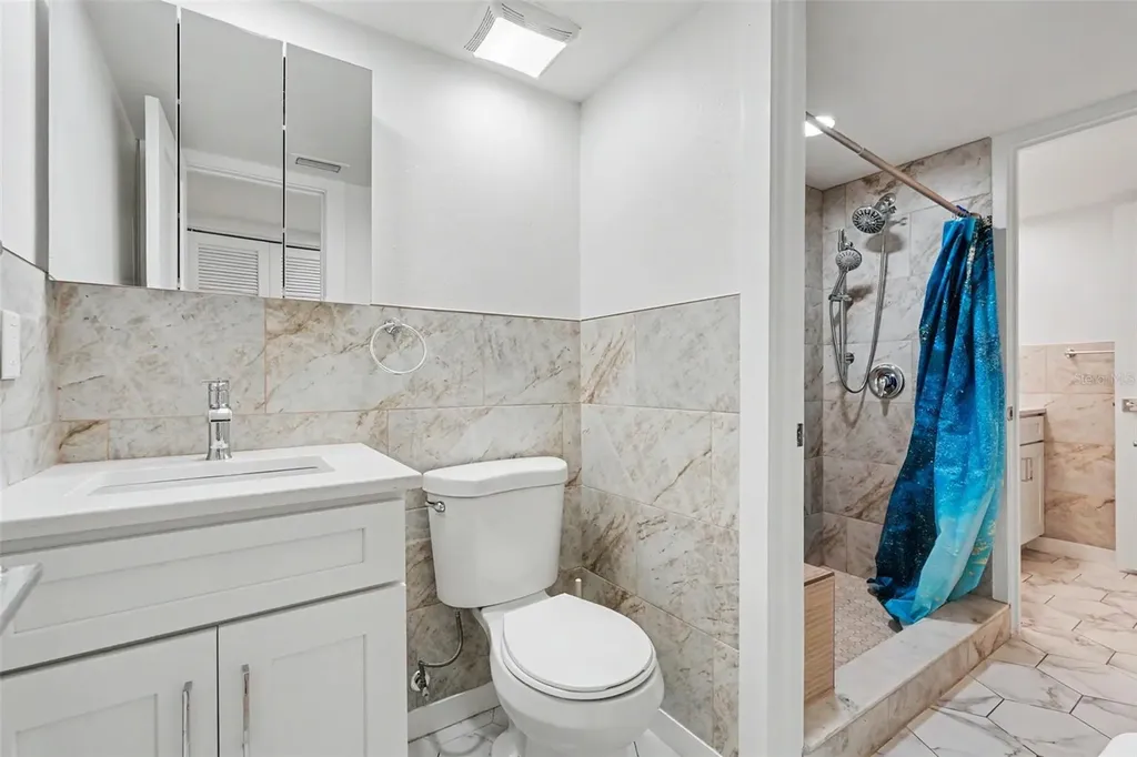 4805 Alt 19 Palm Harbor FL 34683