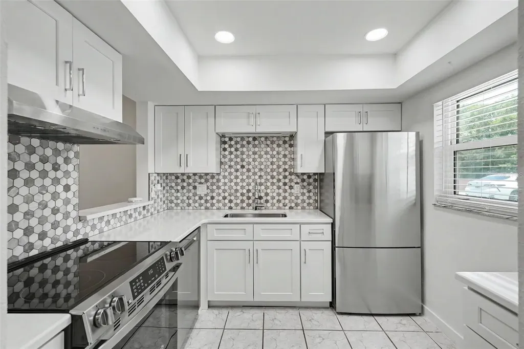 4805 Alt 19 Palm Harbor FL 34683