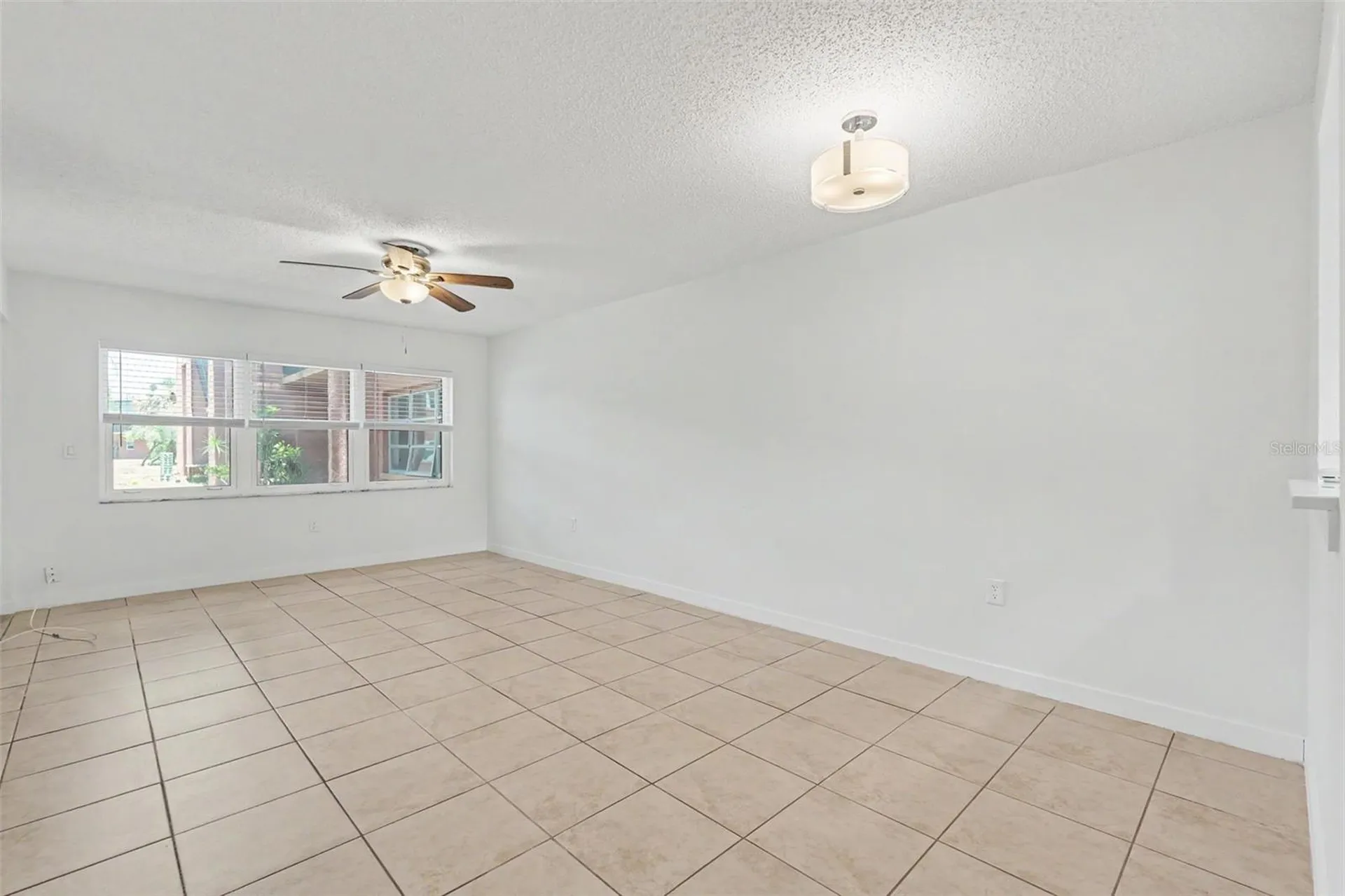 4805 Alt 19 Palm Harbor FL 34683