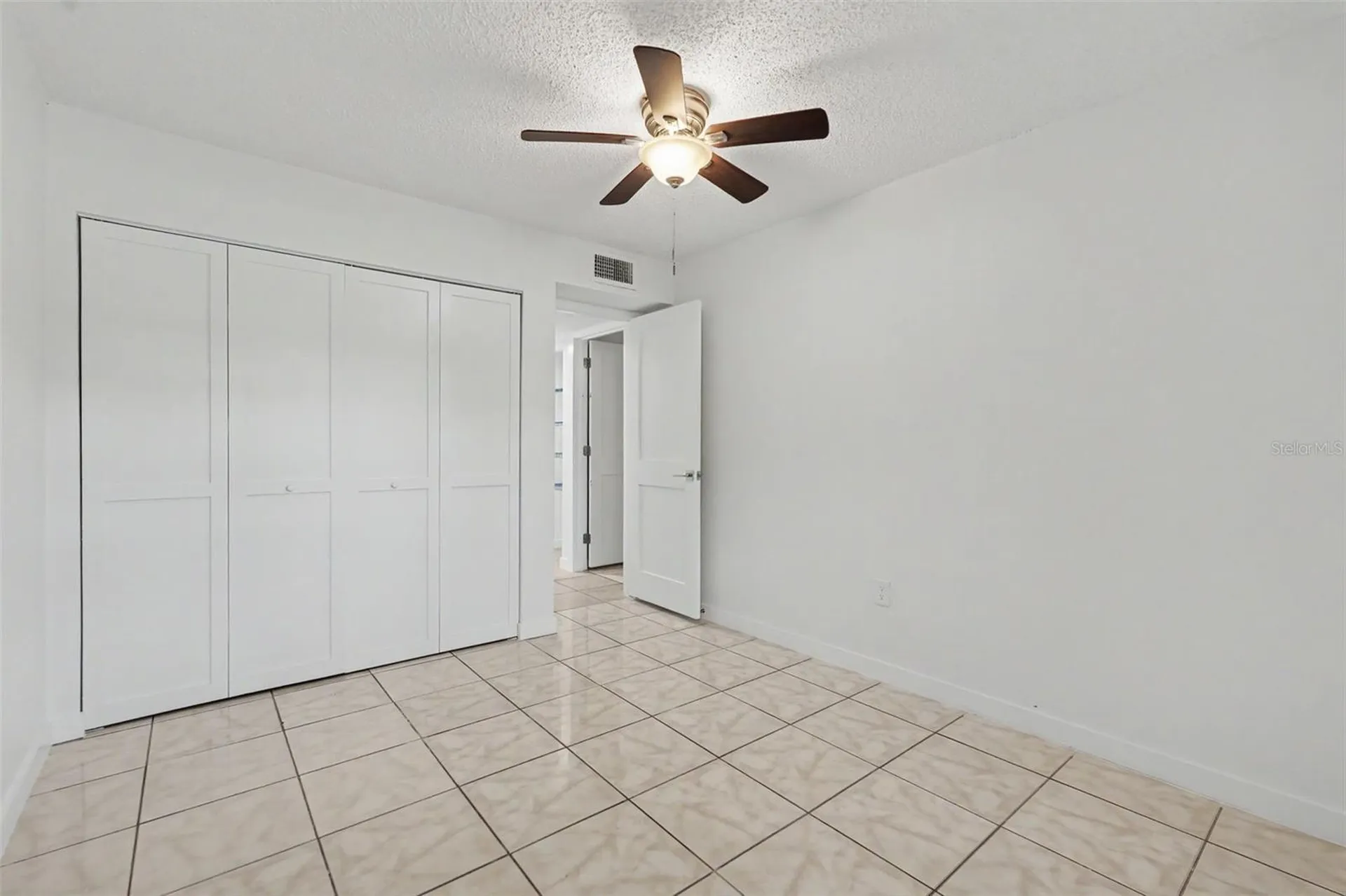 4805 Alt 19 Palm Harbor FL 34683