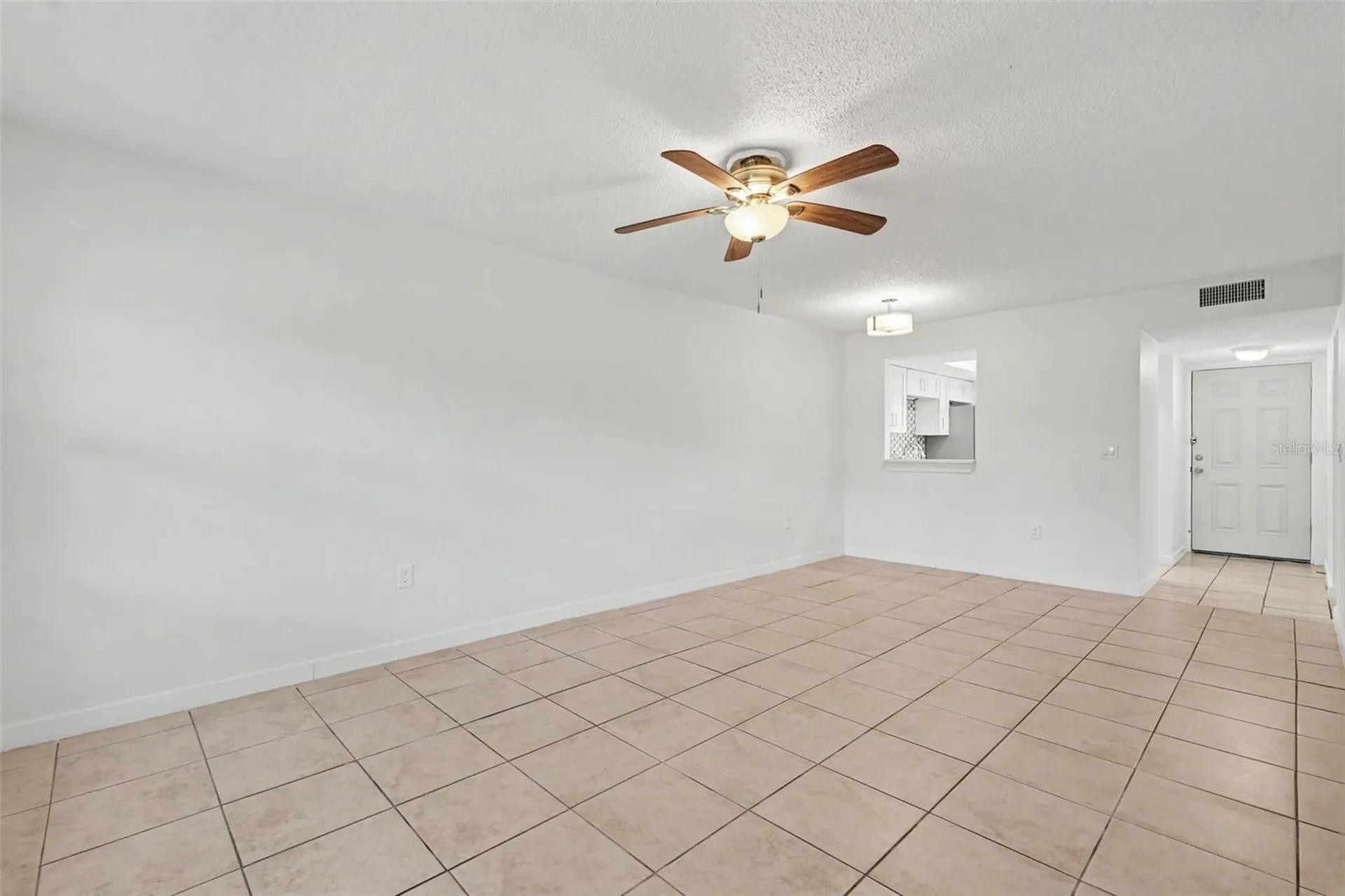 4805 Alt 19 Palm Harbor FL 34683
