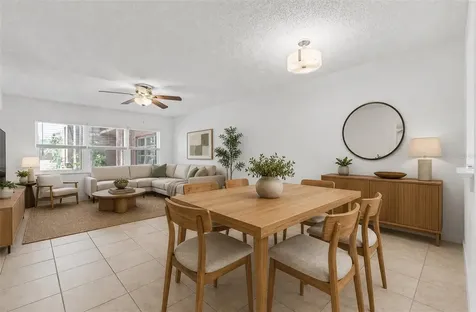 4805 Alt 19 Palm Harbor FL 34683