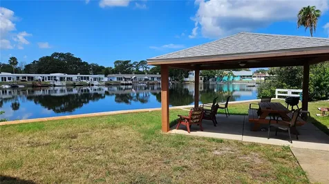 4805 Alt 19 Palm Harbor FL 34683