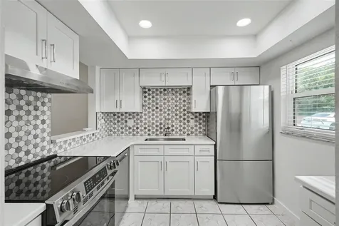 4805 Alt 19 Palm Harbor FL 34683