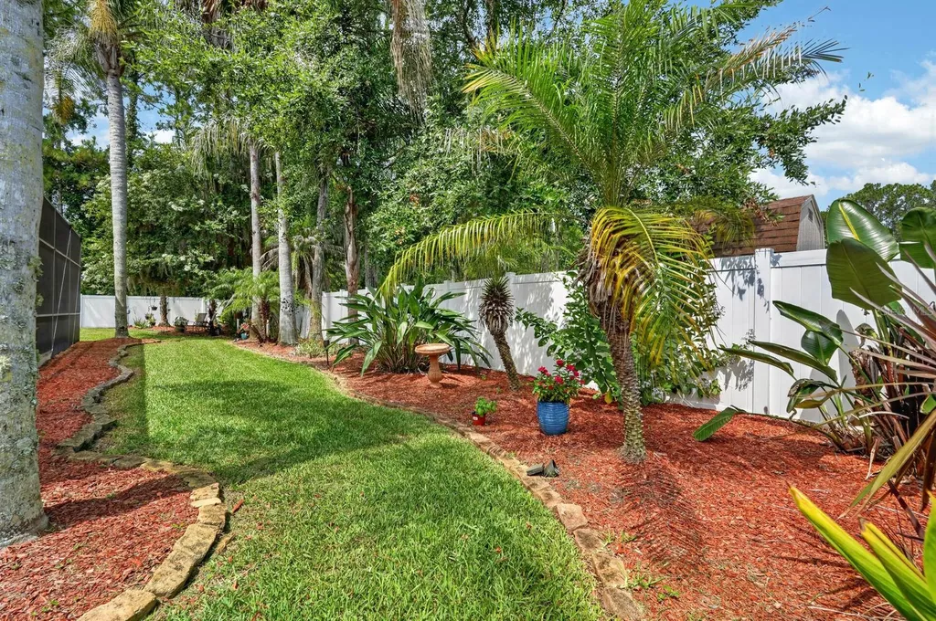 30 Edge Lane Palm Coast FL 32164