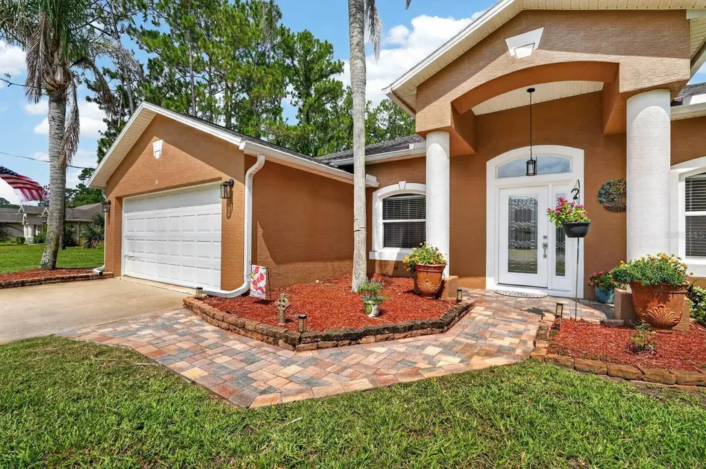 30 Edge Lane Palm Coast FL 32164