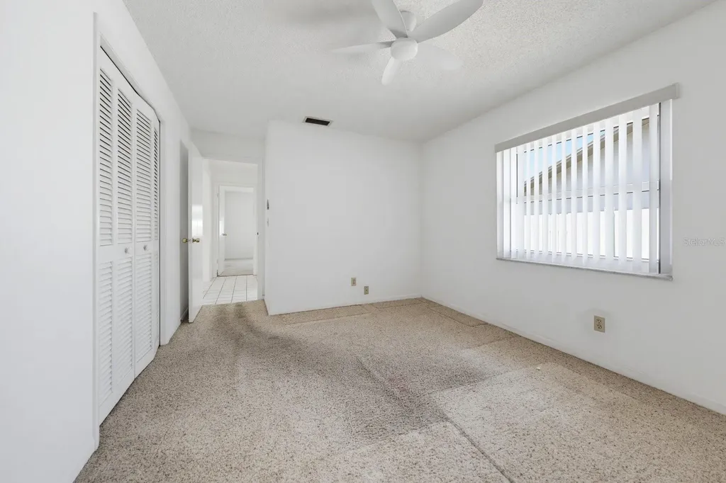 1301 Lily Court Tarpon Springs FL 34689