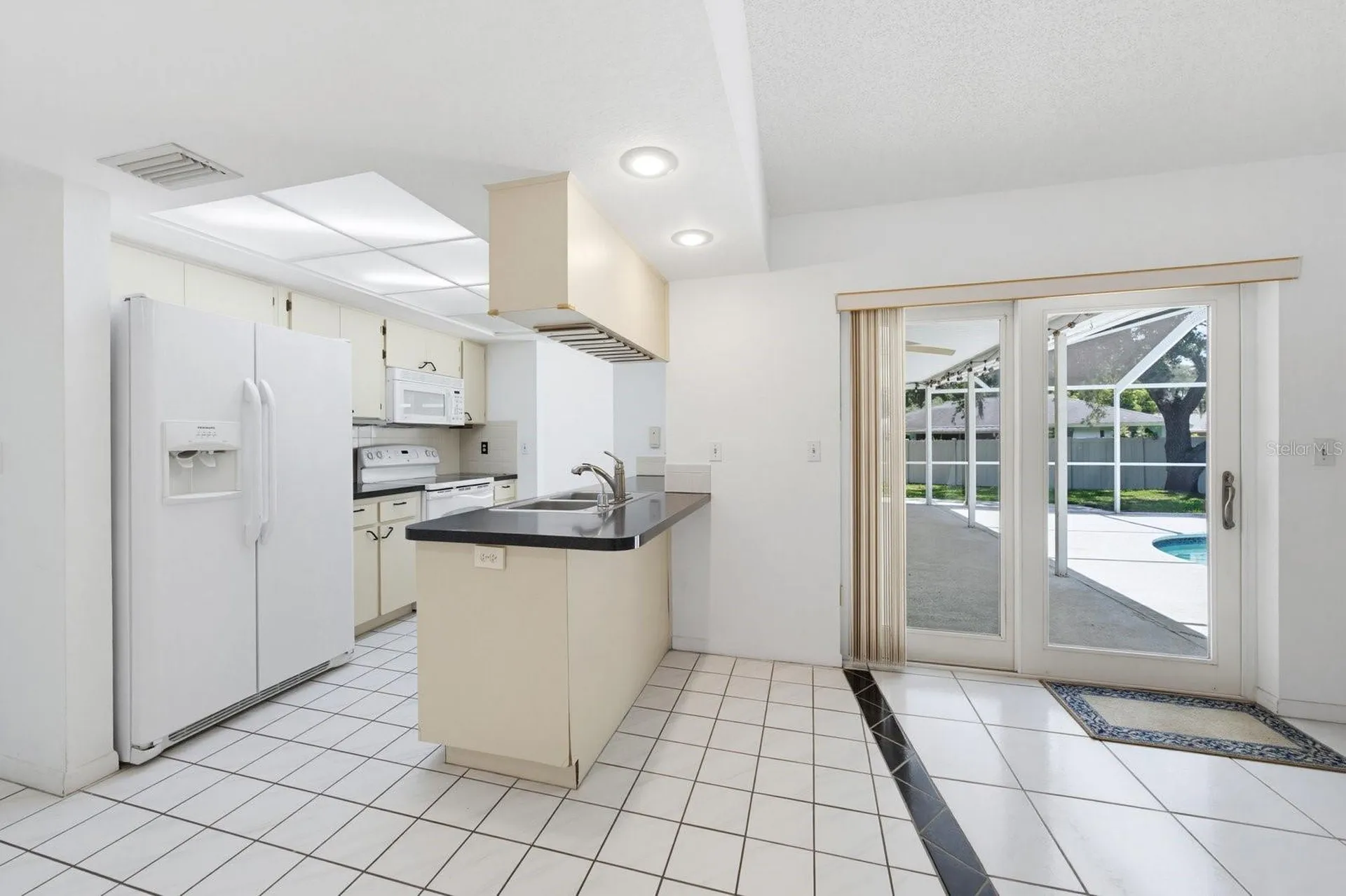 1301 Lily Court Tarpon Springs FL 34689