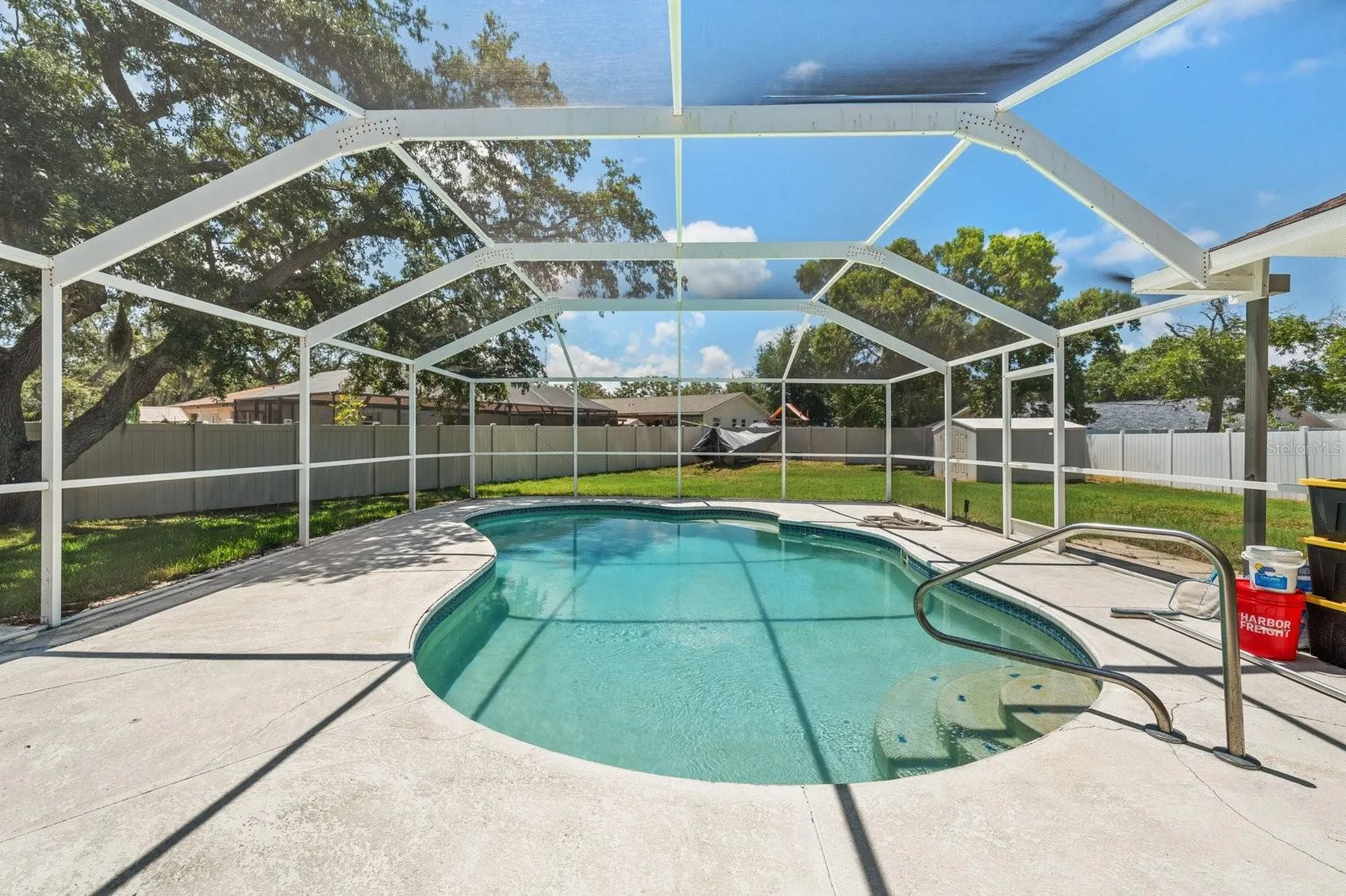 1301 Lily Court Tarpon Springs FL 34689