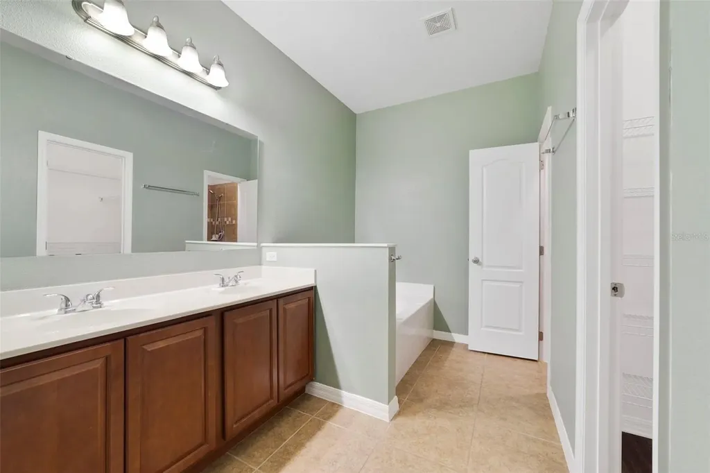 1562 Danisco Place Apopka FL 32703