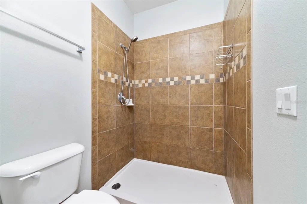 1562 Danisco Place Apopka FL 32703
