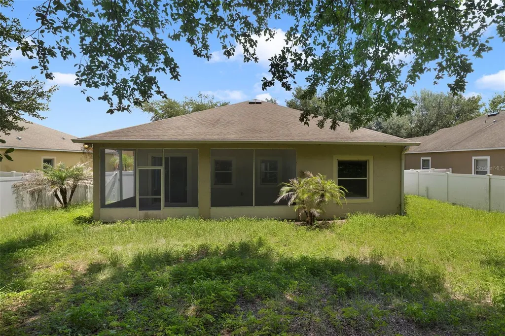 1562 Danisco Place Apopka FL 32703