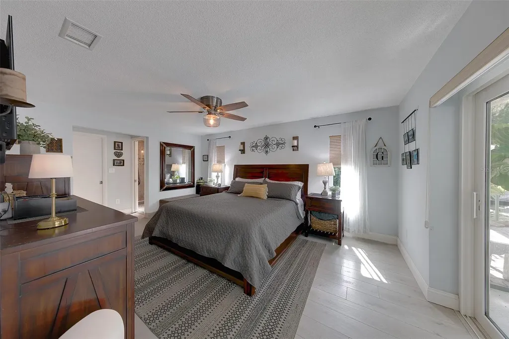 13650 96th Terrace Seminole FL 33776