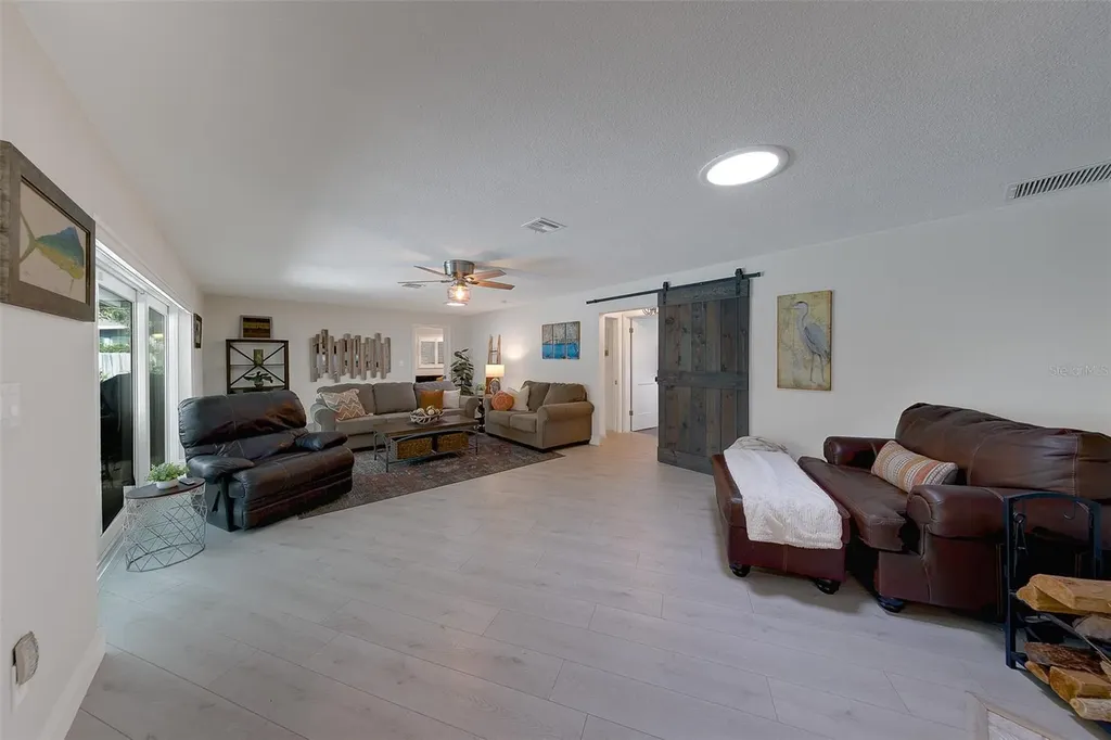 13650 96th Terrace Seminole FL 33776