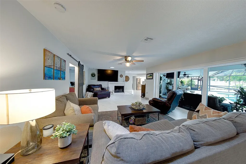 13650 96th Terrace Seminole FL 33776