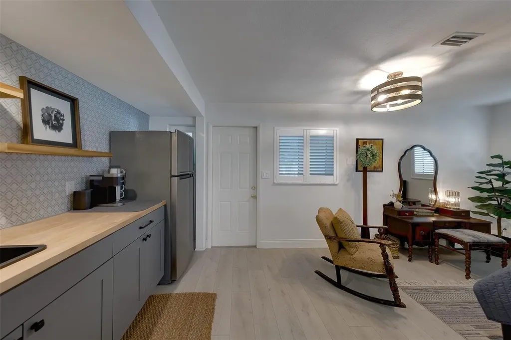 13650 96th Terrace Seminole FL 33776