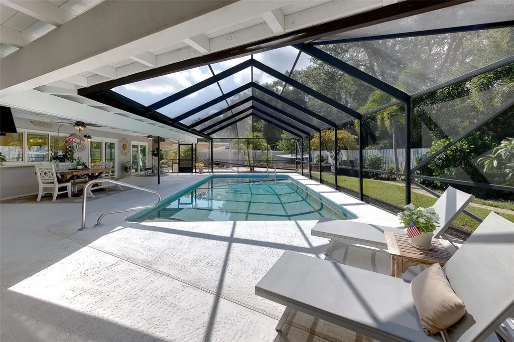 13650 96th Terrace Seminole FL 33776