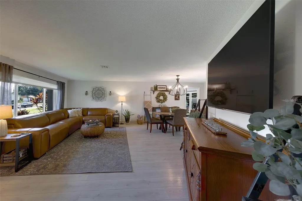 13650 96th Terrace Seminole FL 33776