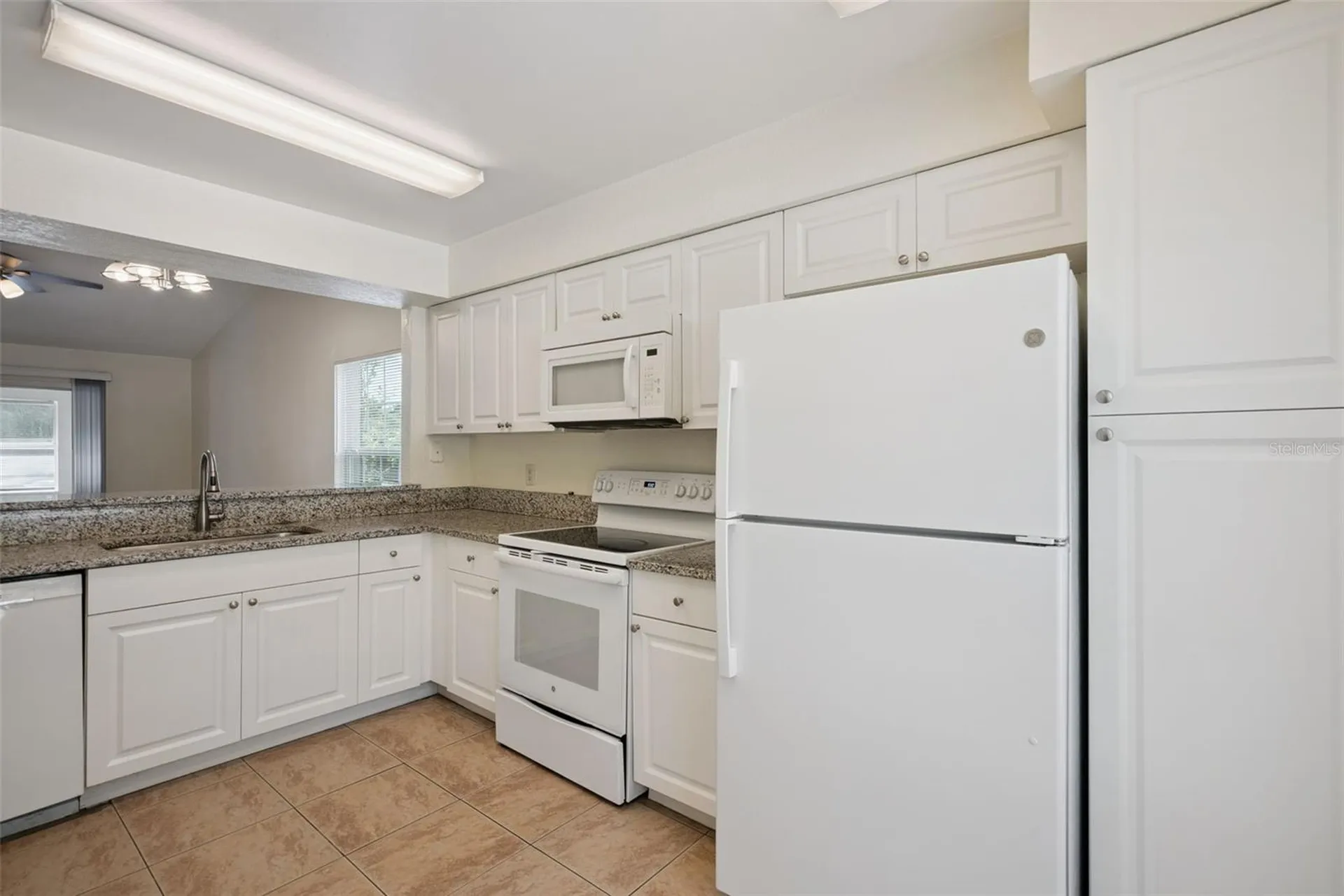 2725 Mayer Street Orlando FL 32806