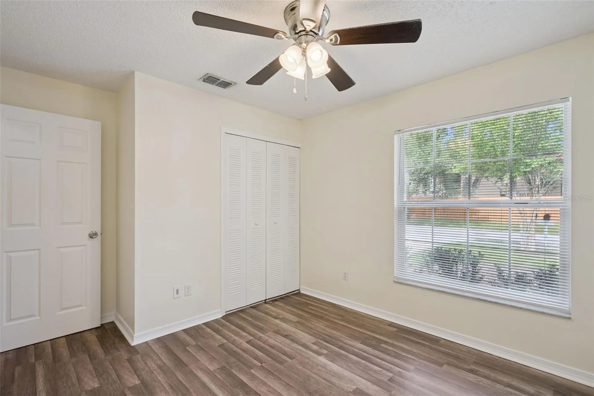 2725 Mayer Street Orlando FL 32806