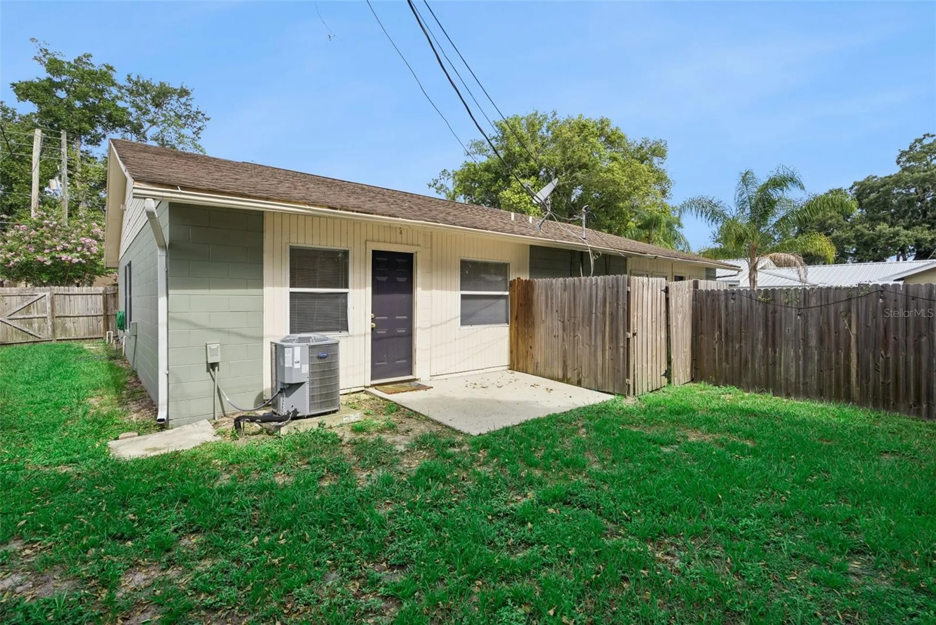2725 Mayer Street Orlando FL 32806