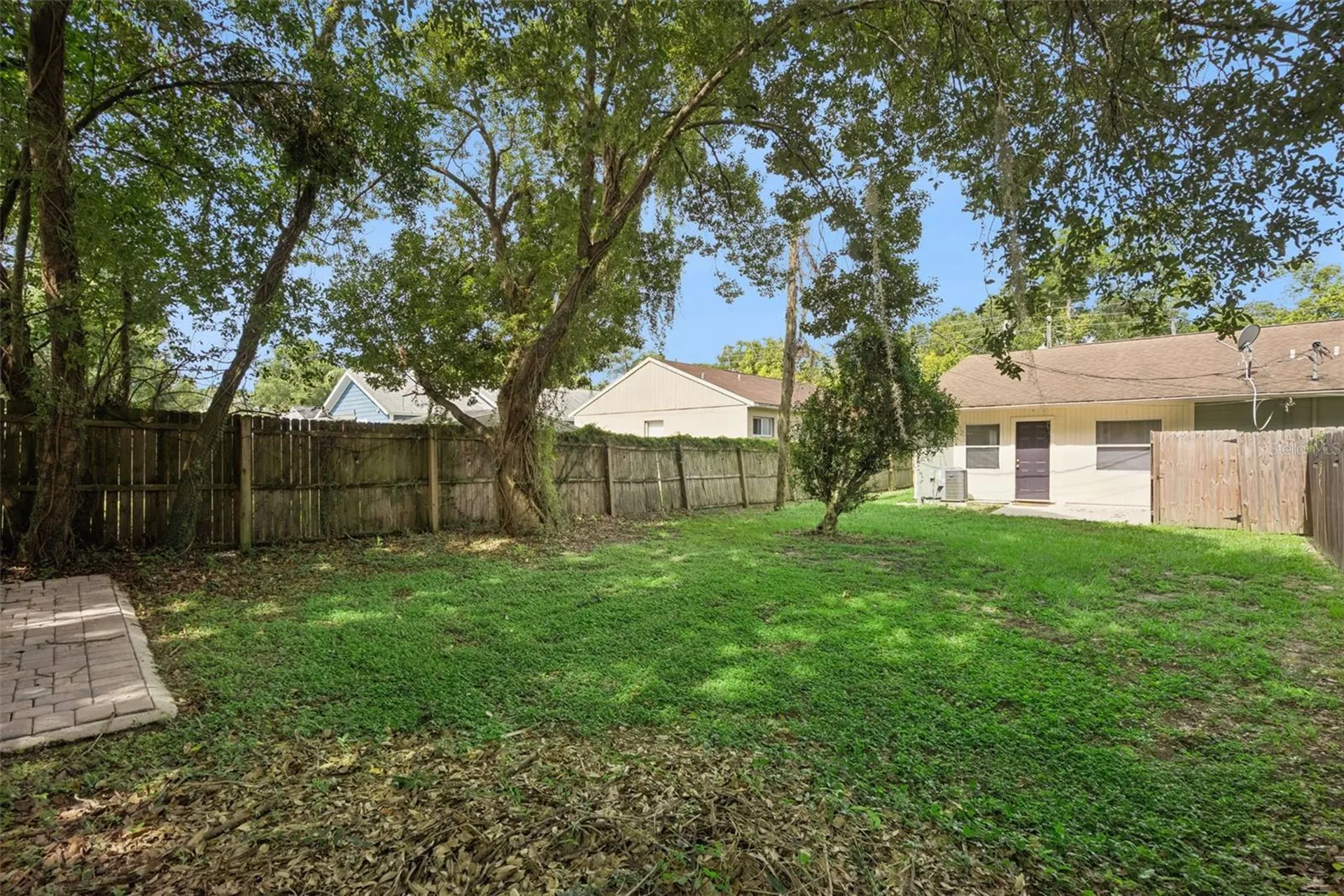 2725 Mayer Street Orlando FL 32806