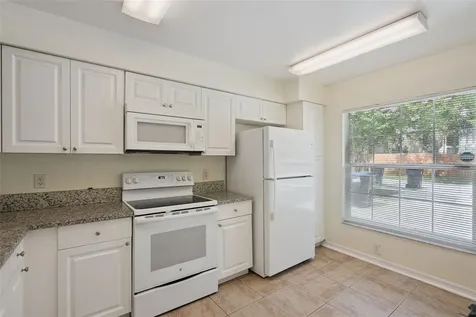 2725 Mayer Street Orlando FL 32806