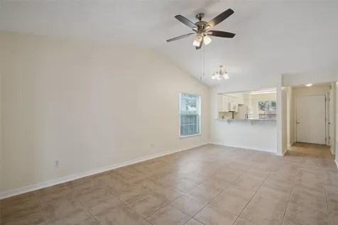 2725 Mayer Street Orlando FL 32806