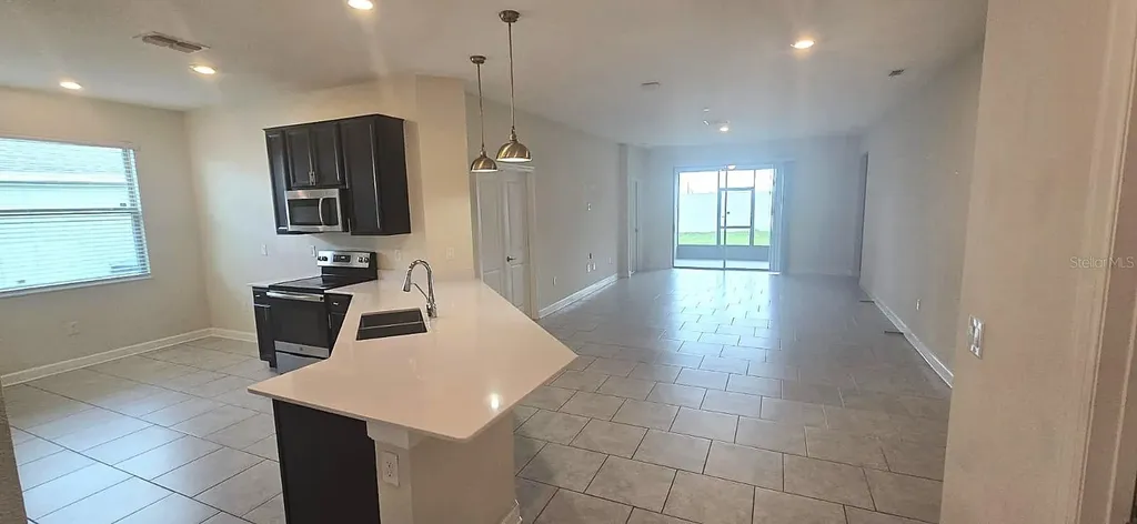 212 Bergamot Loop Davenport FL 33837