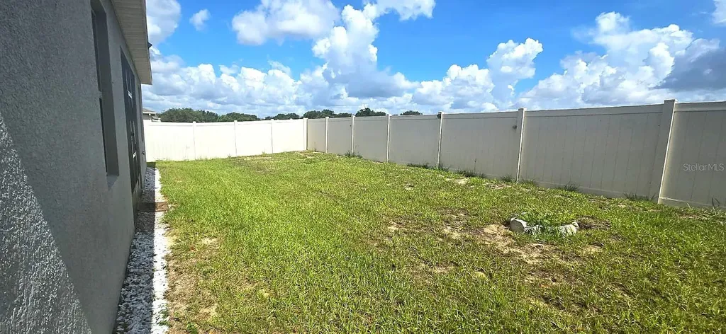 212 Bergamot Loop Davenport FL 33837