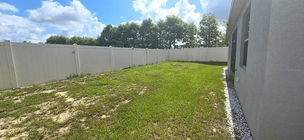 212 Bergamot Loop Davenport FL 33837