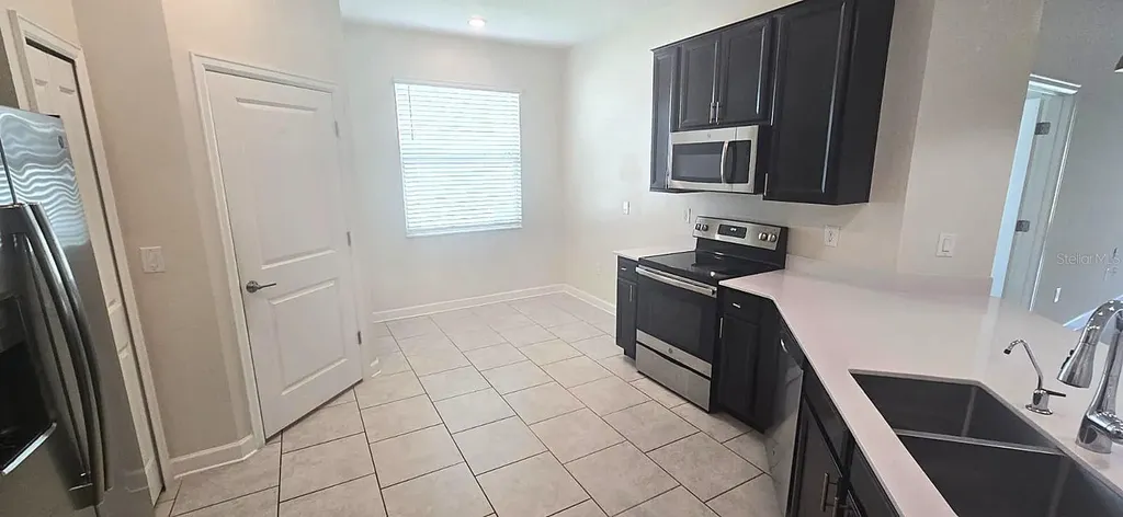 212 Bergamot Loop Davenport FL 33837