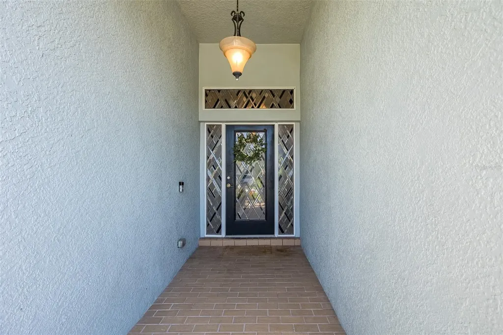 12709 Westwood Lakes Boulevard Tampa FL 33626