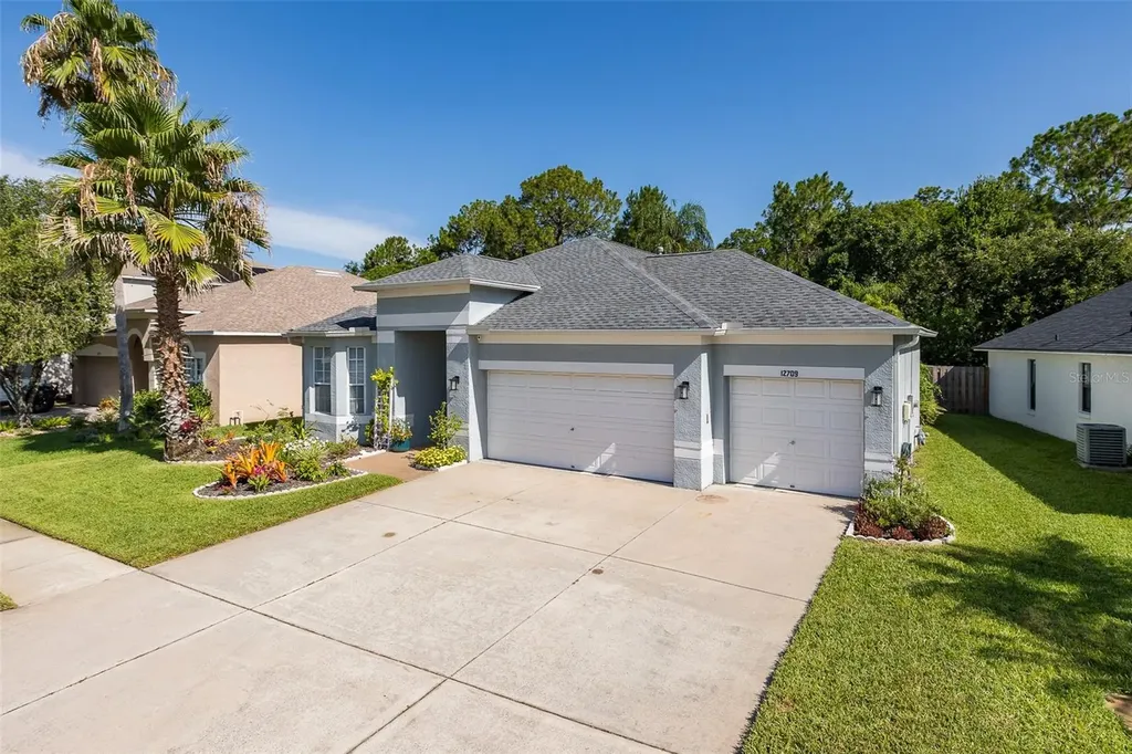 12709 Westwood Lakes Boulevard Tampa FL 33626